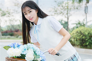 爱上海同城论坛：In modern society, the concept of gender equality has gradually permeated the hearts and minds of people, but certain traditional notions still have a profound impact on women's career choices. The ro